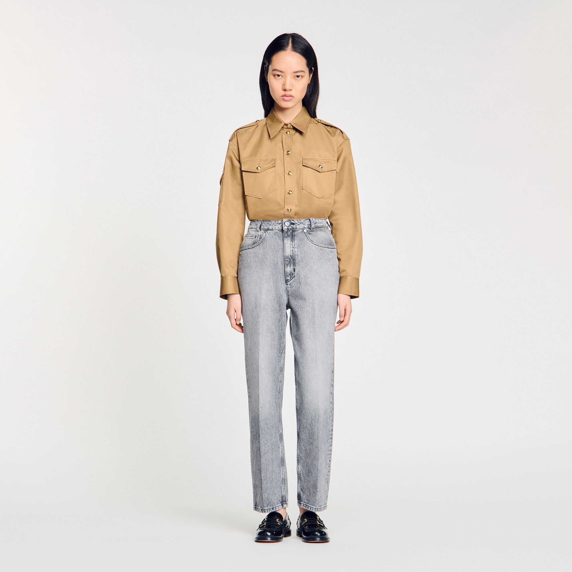 Low-waisted straight-leg jeans