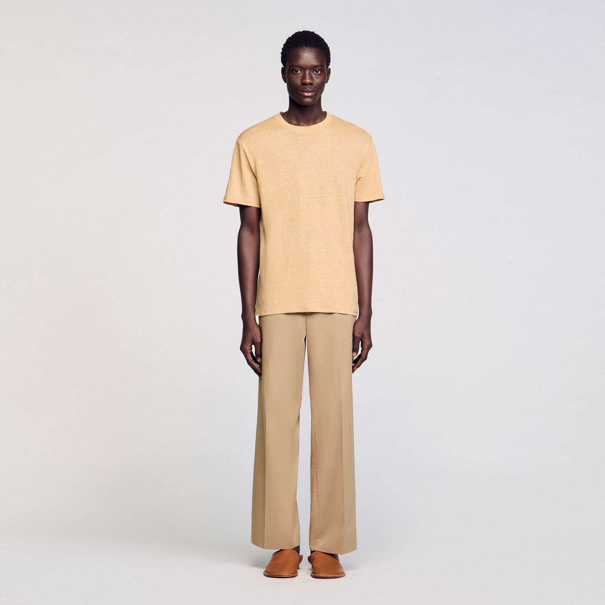 Certified linen T-shirt