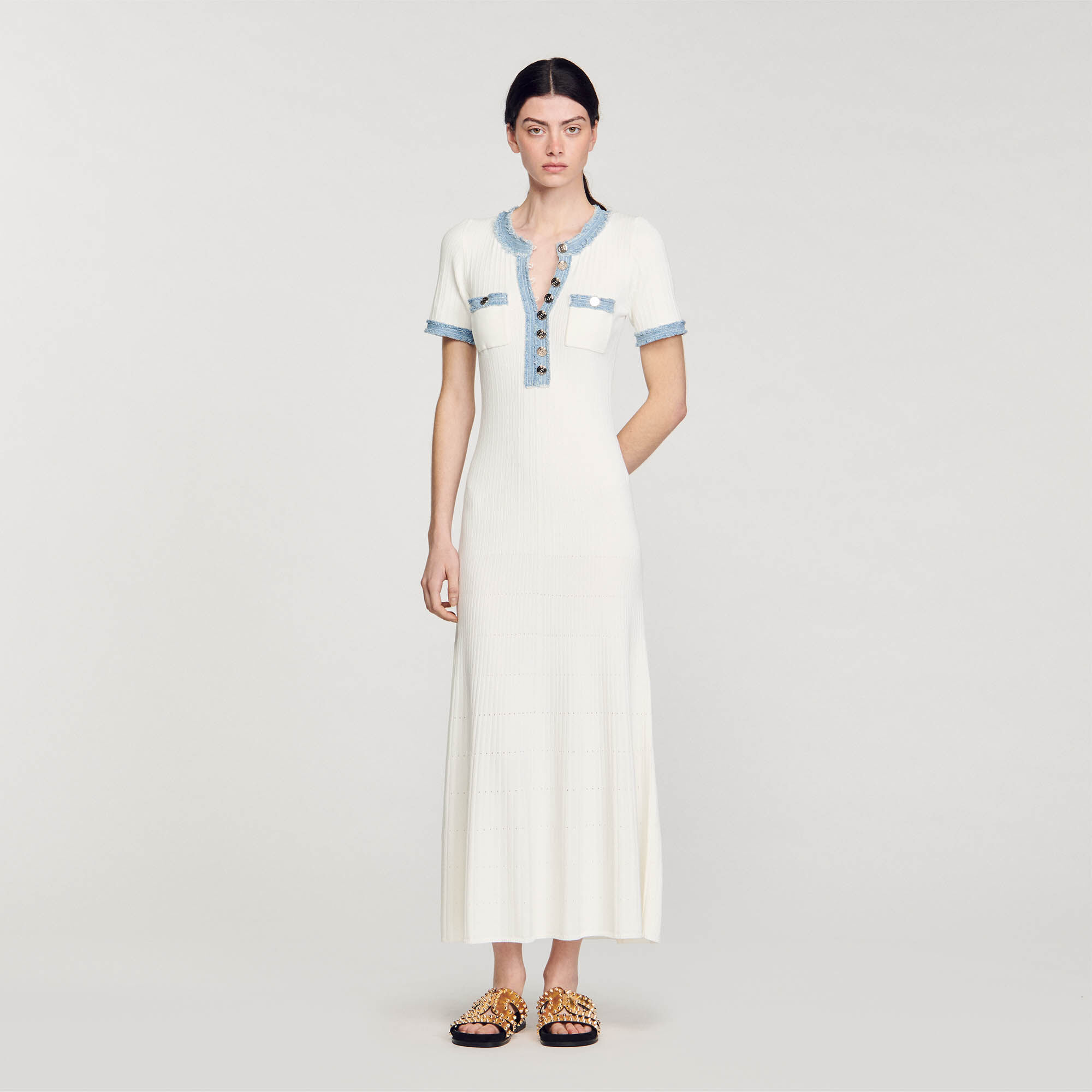 Robe midi en maille et denim