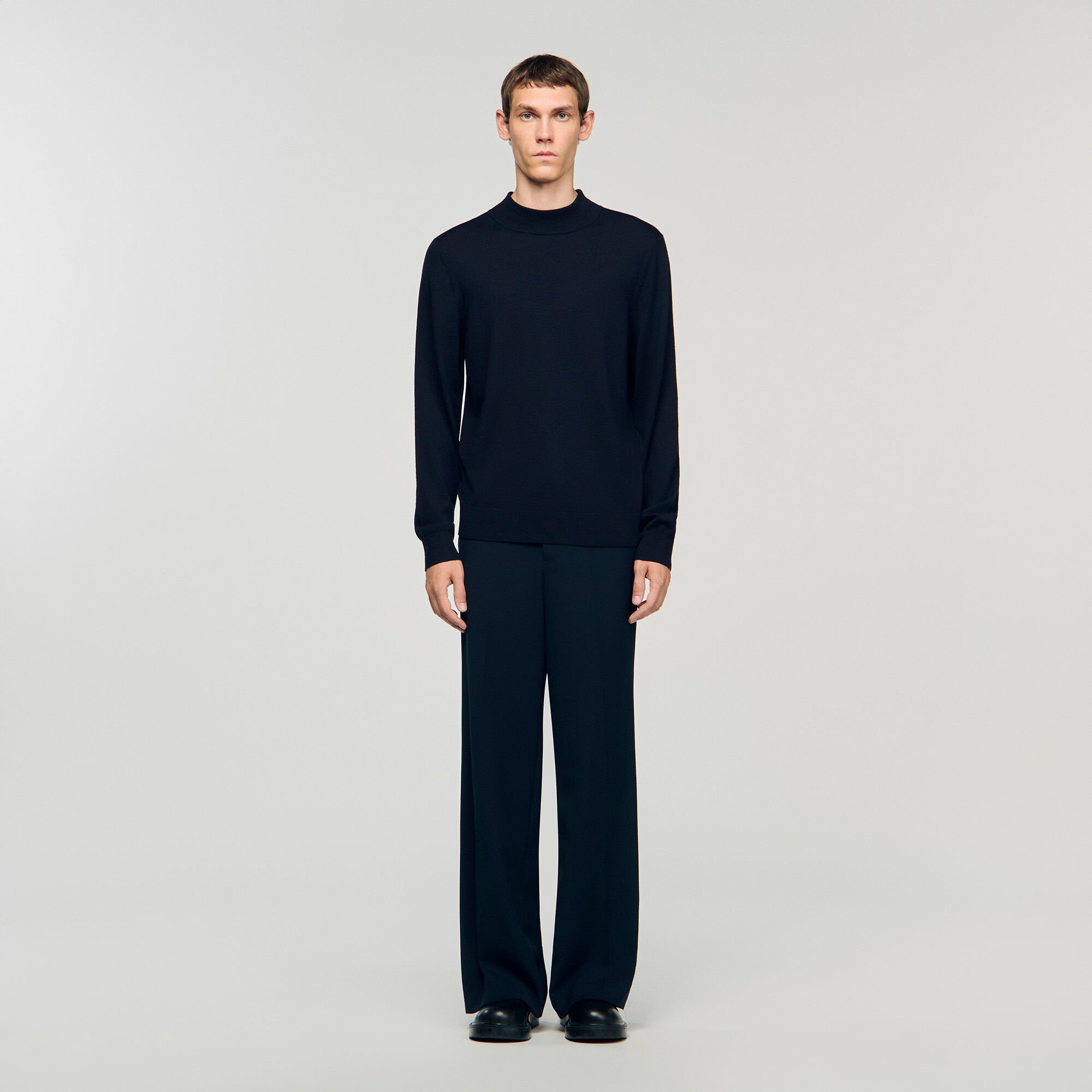 Wollpullover mit Stehkragen