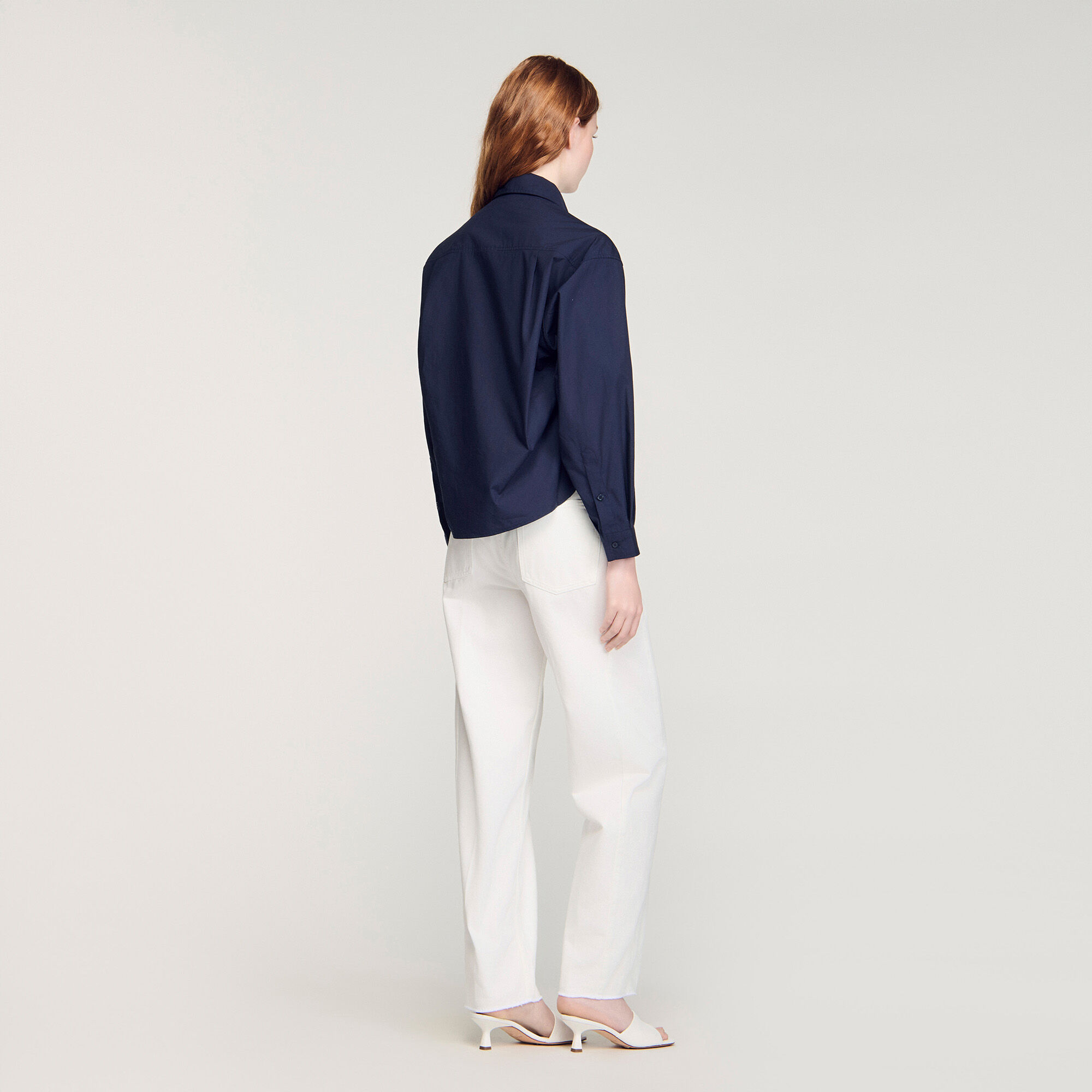 Baumwollbluse mit Blumenstickerei