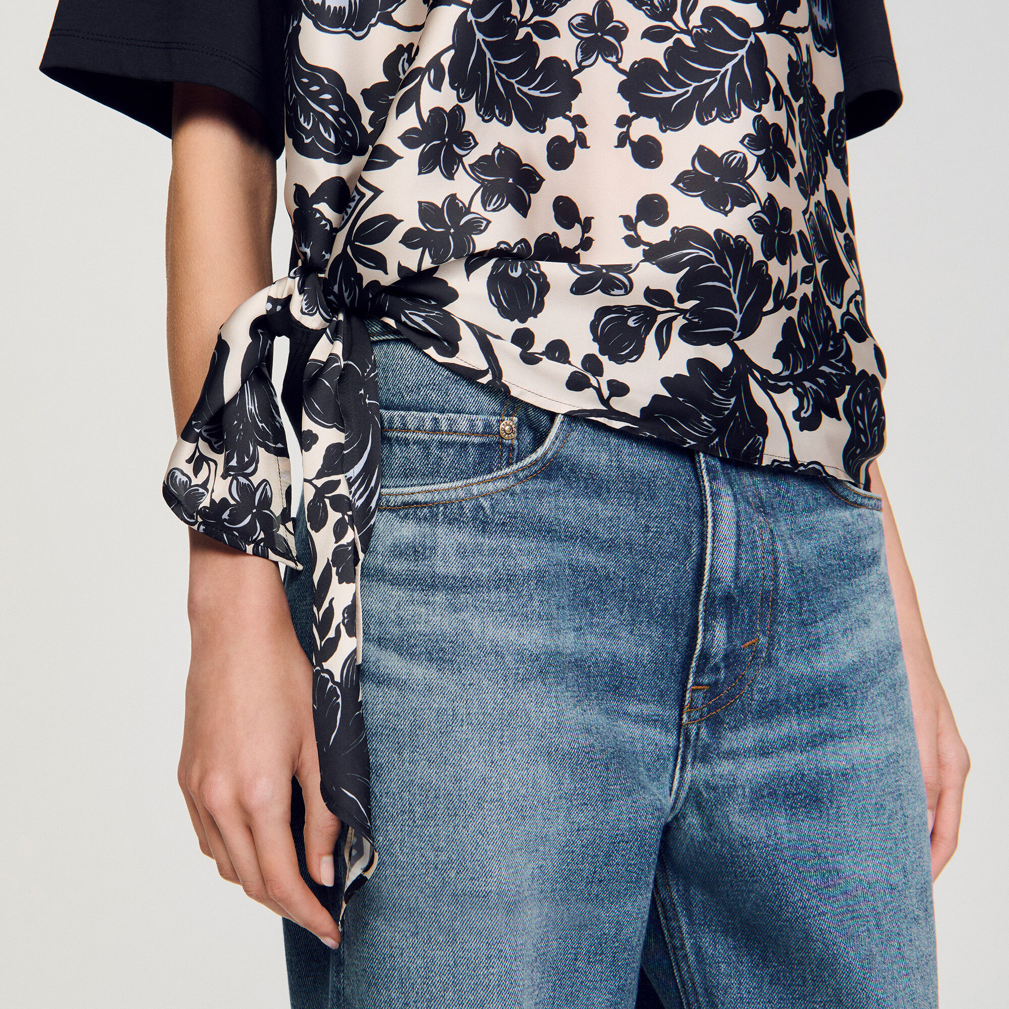 T-Shirt mit Blumenprint