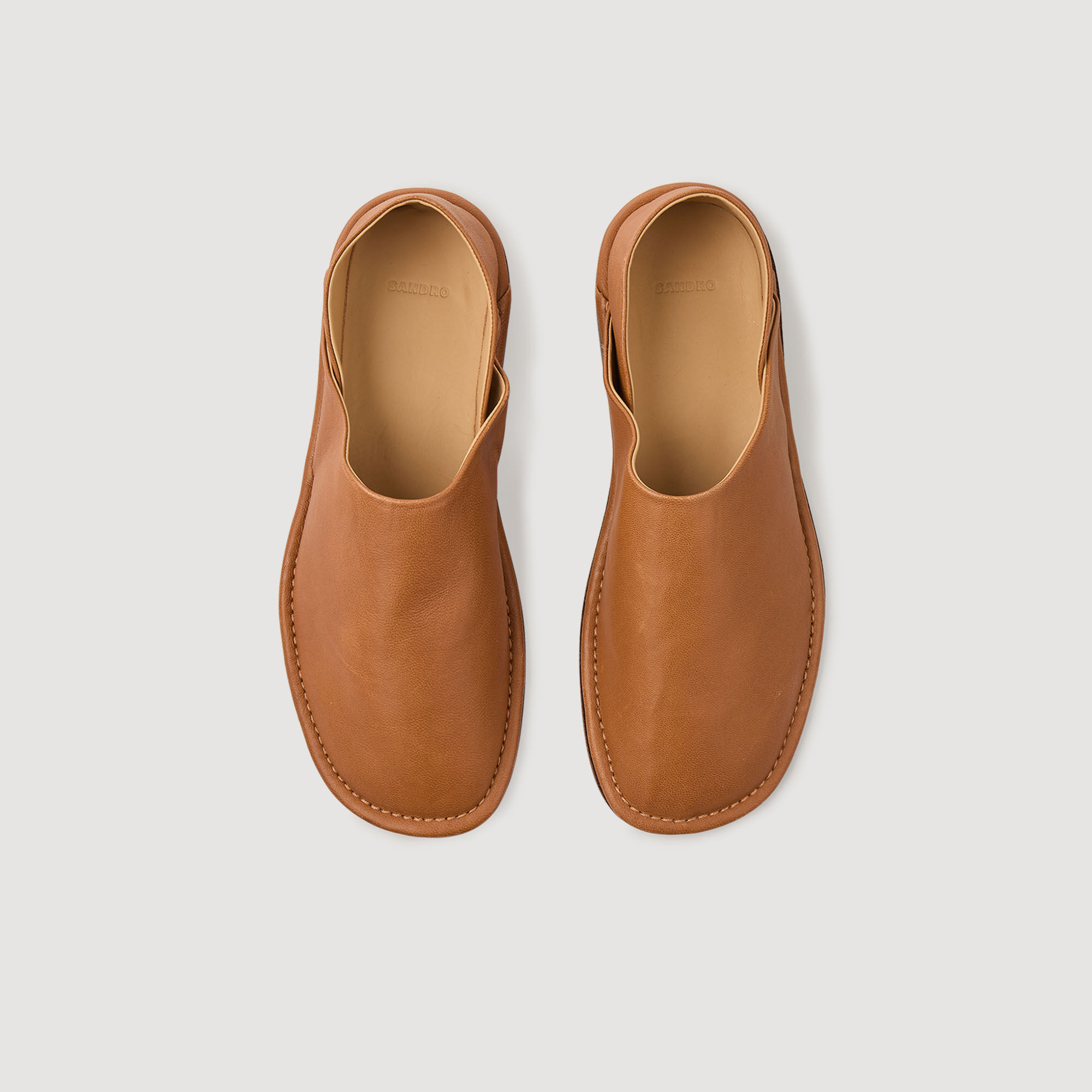 Grained leather slippers