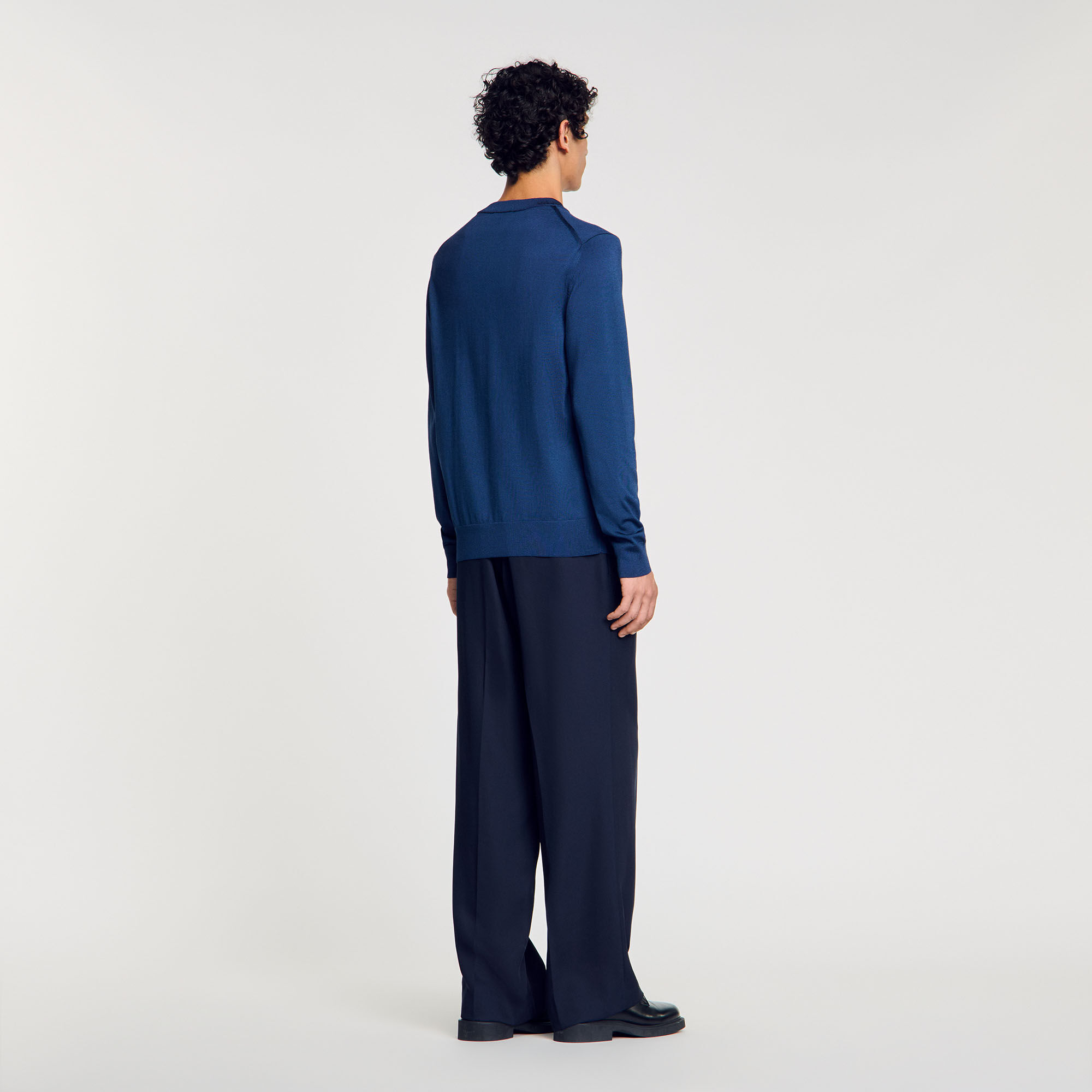Fine knit jumper