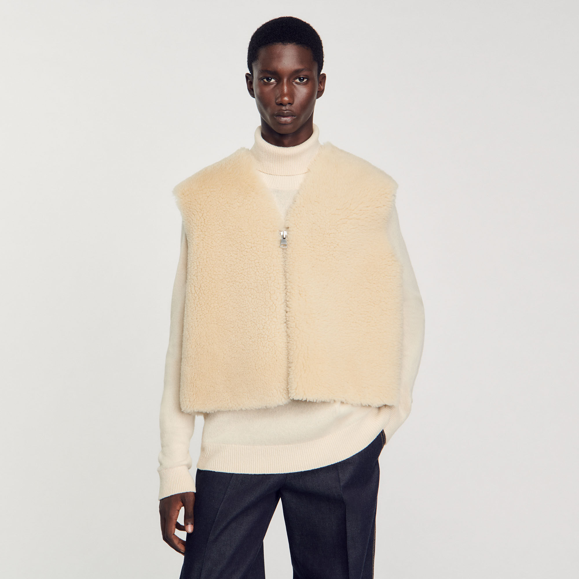 Sleeveless shearling cardigan