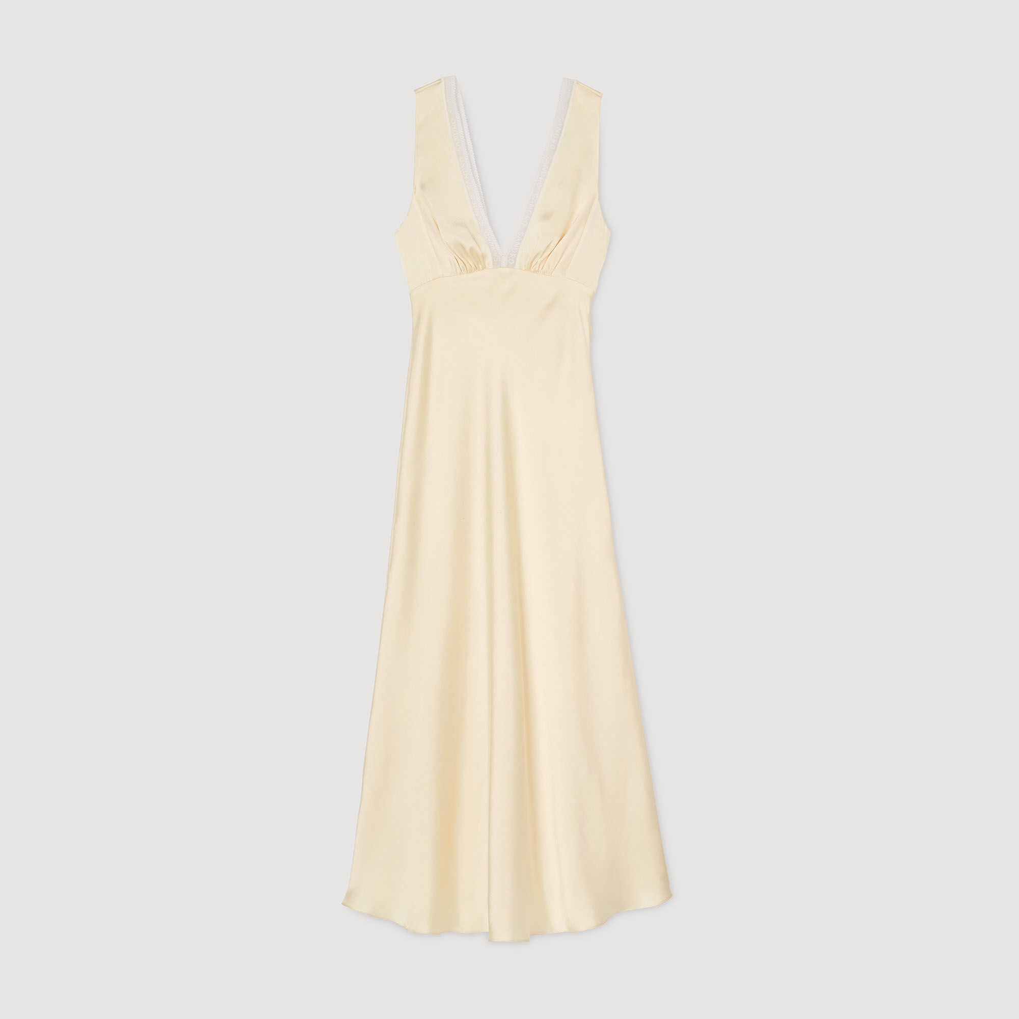Robe longue satinée