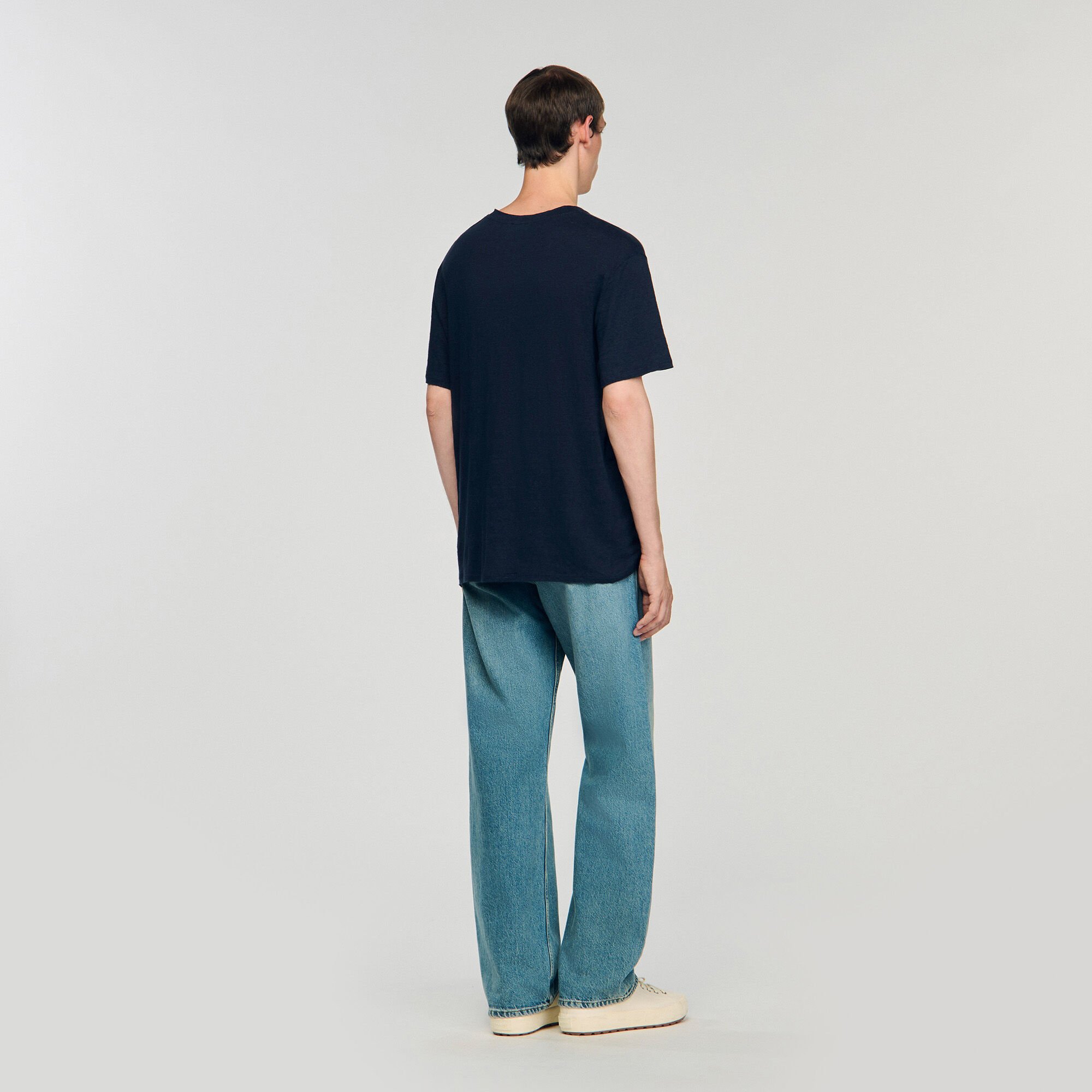 Certified linen T-shirt