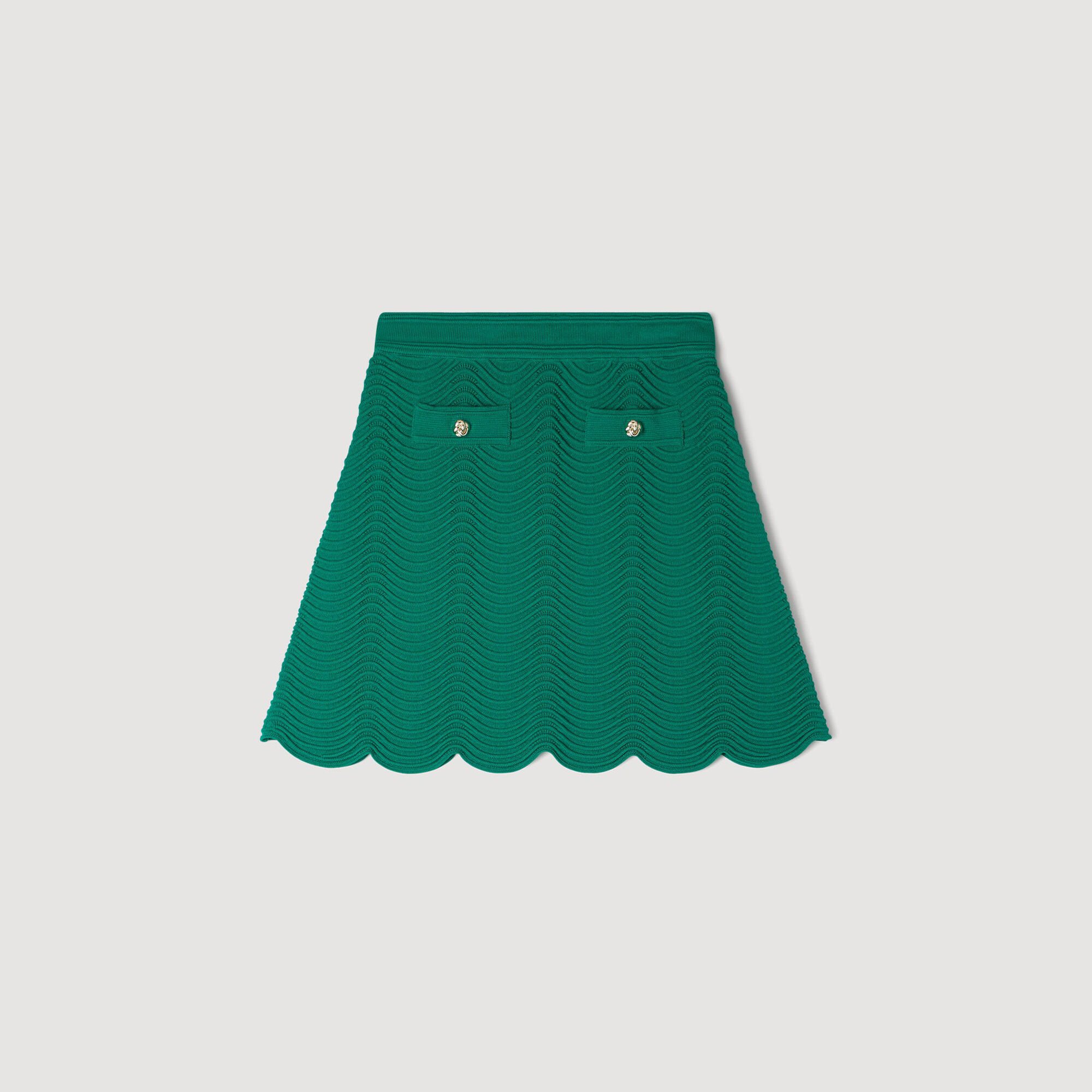 Short decorative knit skirt