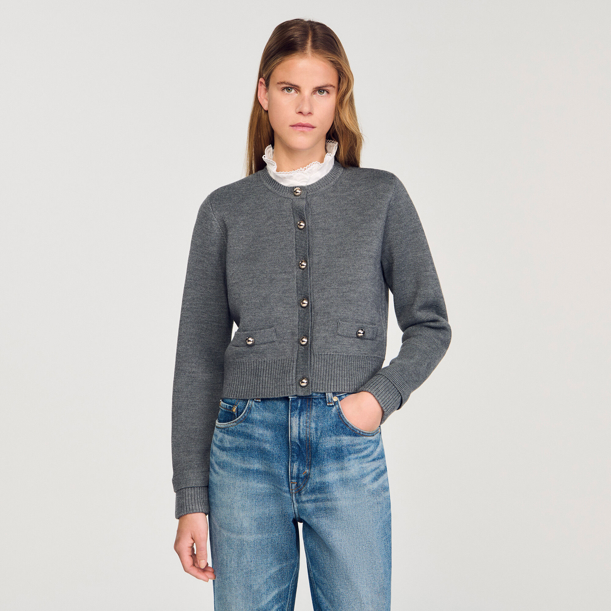 Cardigan à col volanté amovible