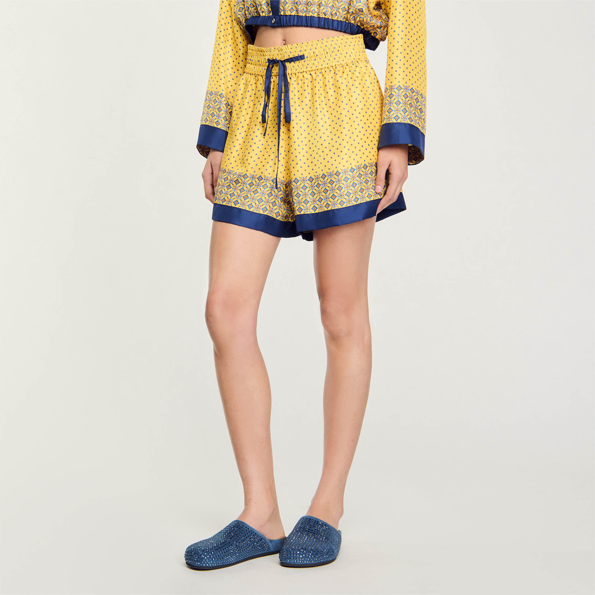 Short fluide en soie imprimée 