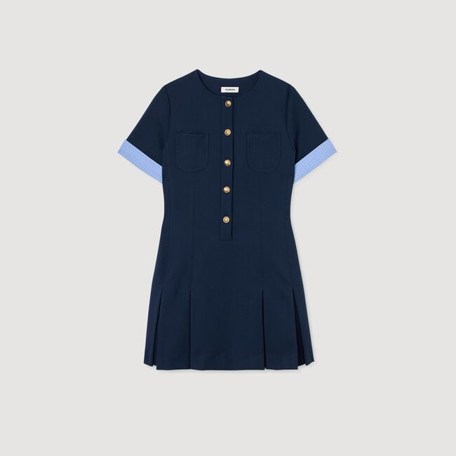 Kurzes plissiertes Kleid
