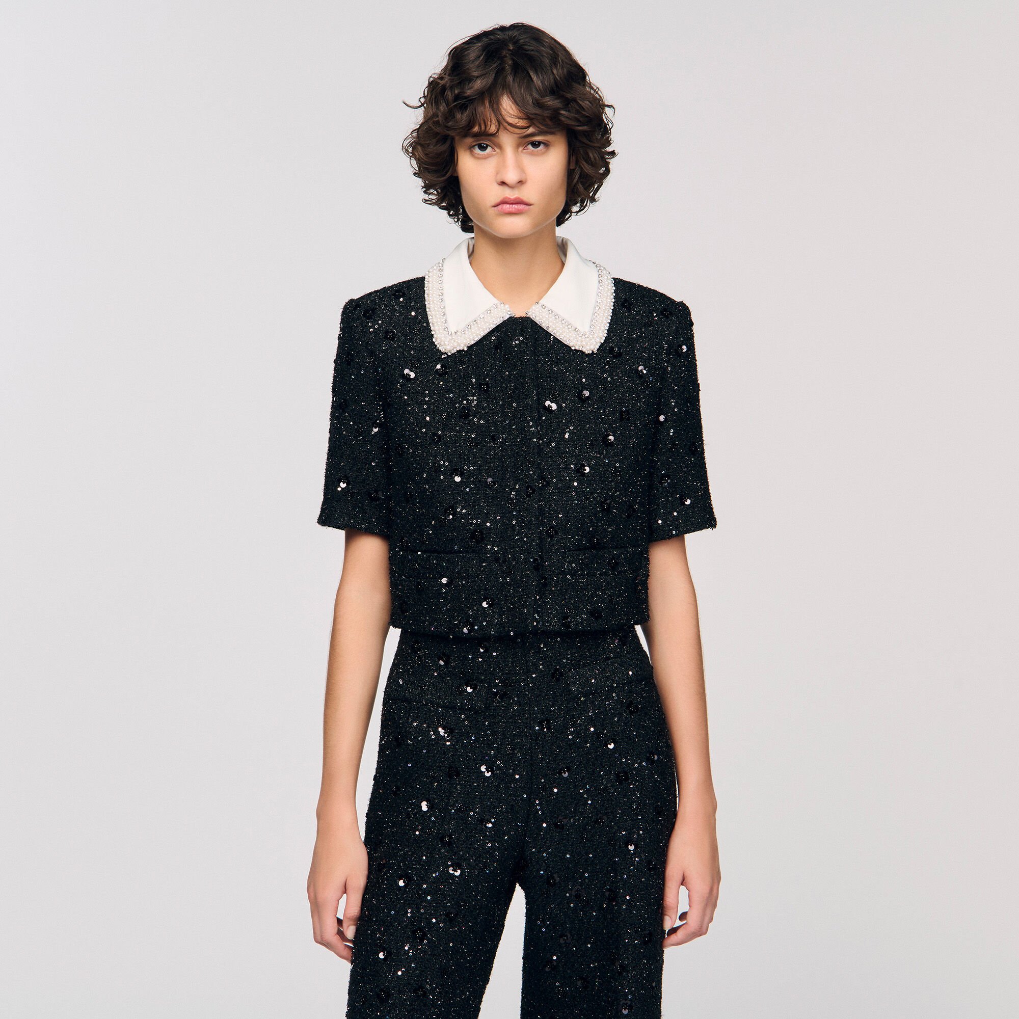 Kurze Tweedjacke mit Strass