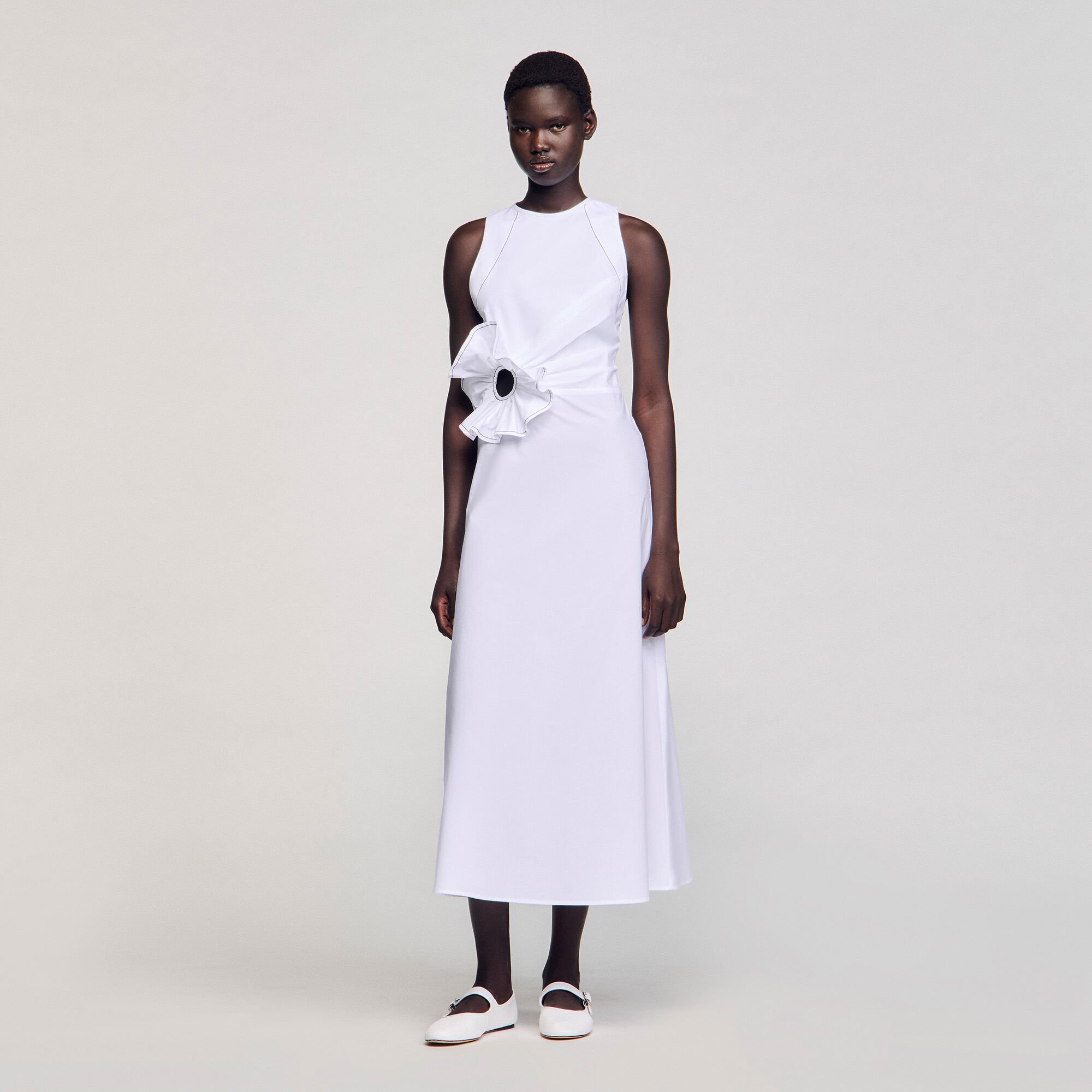 Robe longue à détail volant