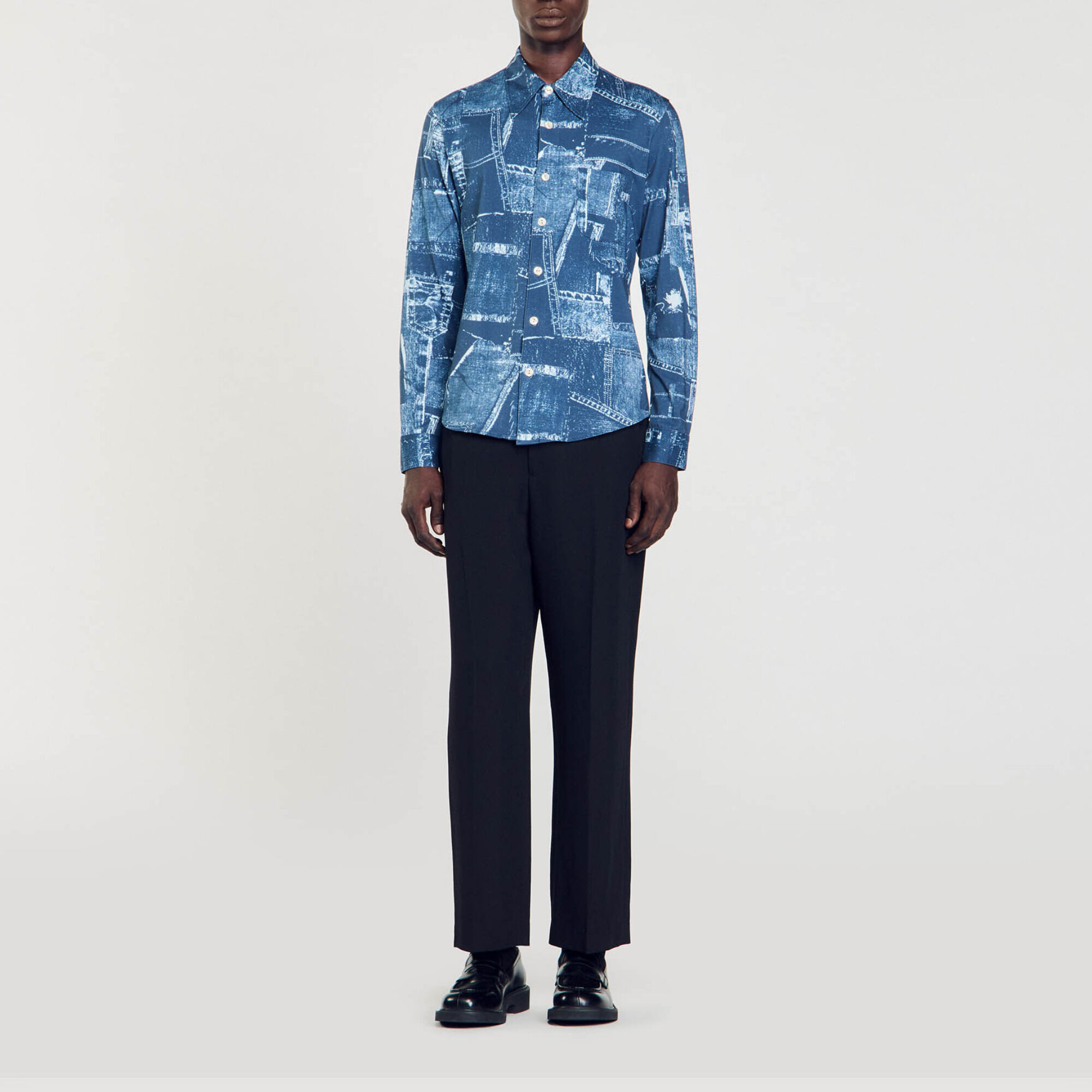 Chemise en coton a imprime patchwork bleu pour homme Sandro Paris