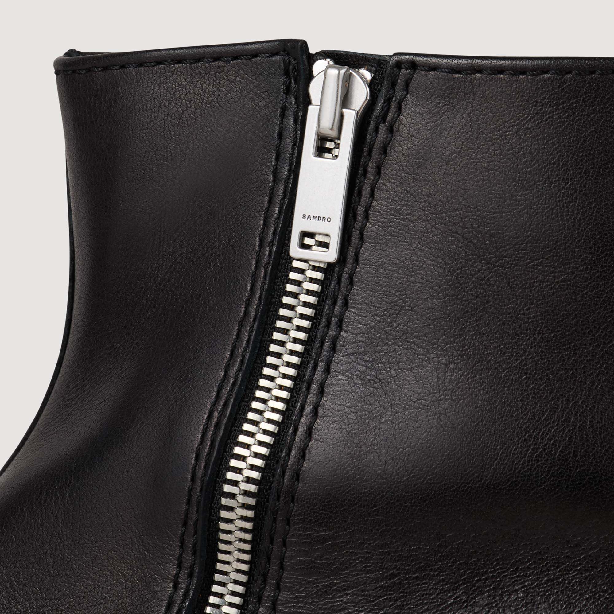 Zipped leather ankle boots