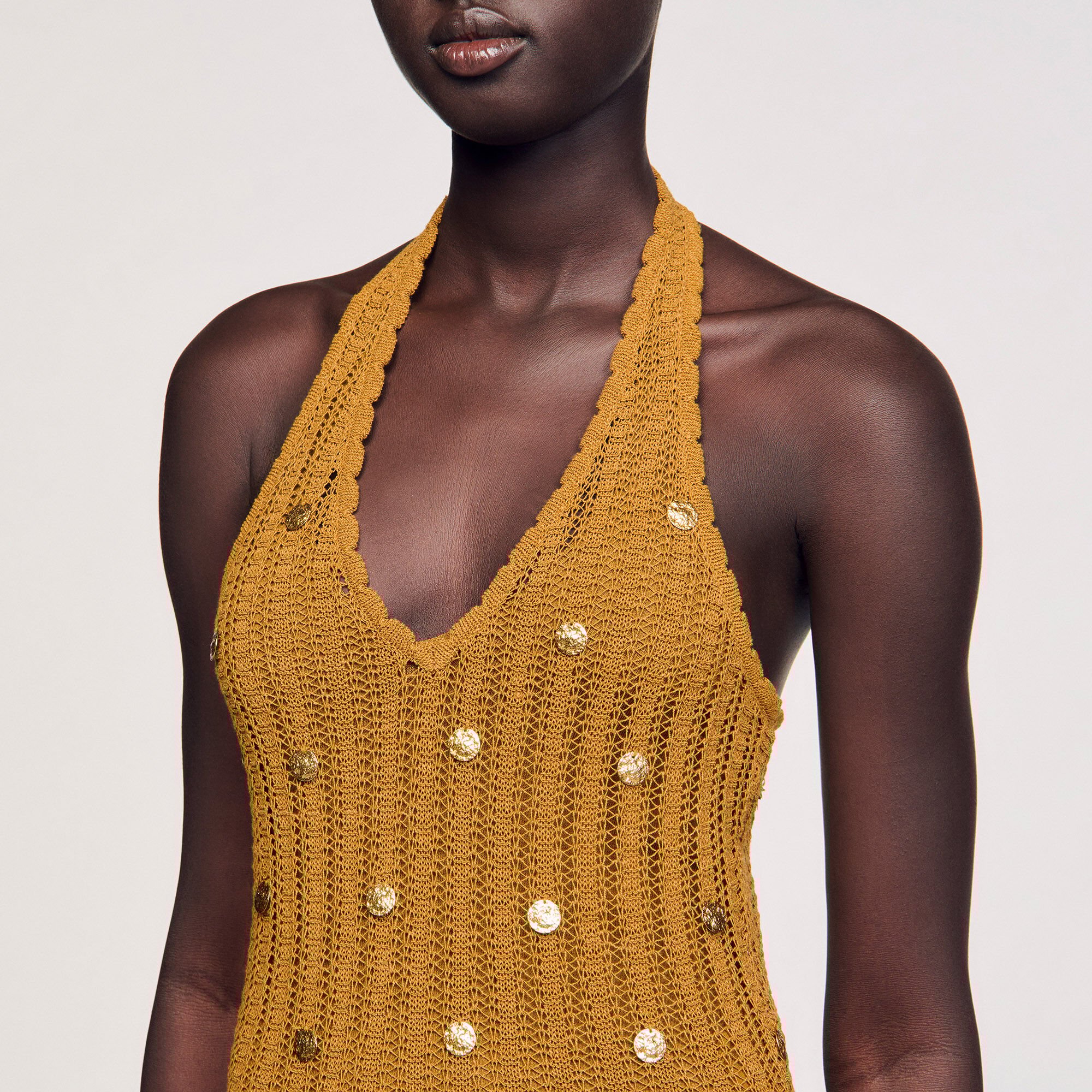 Langes Strickkleid mit Quasten