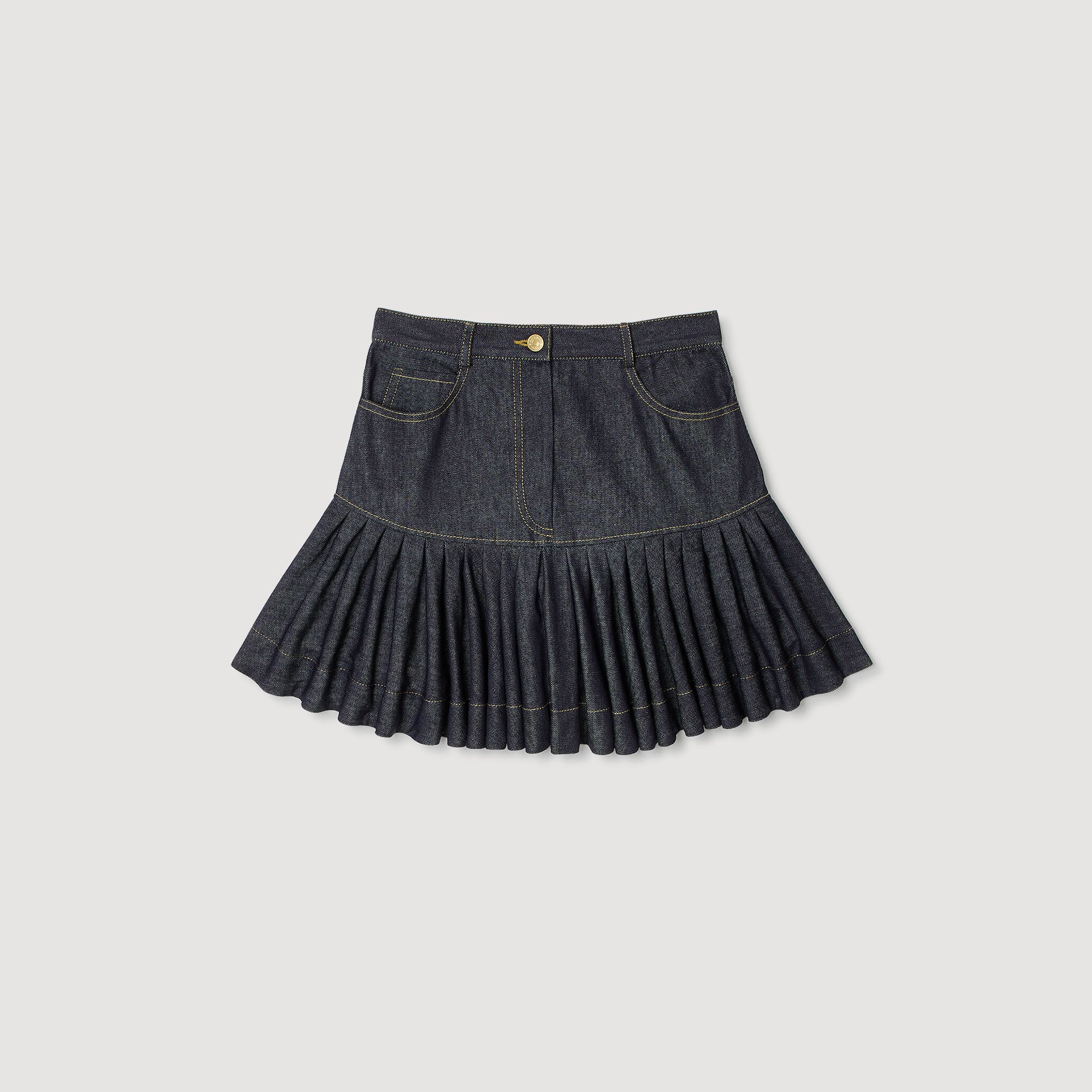 Short denim ruffled skirt