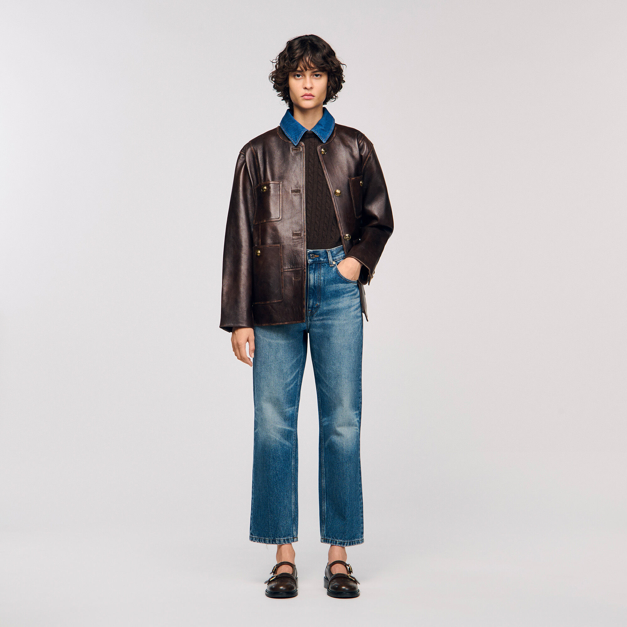Pull en maille et denim