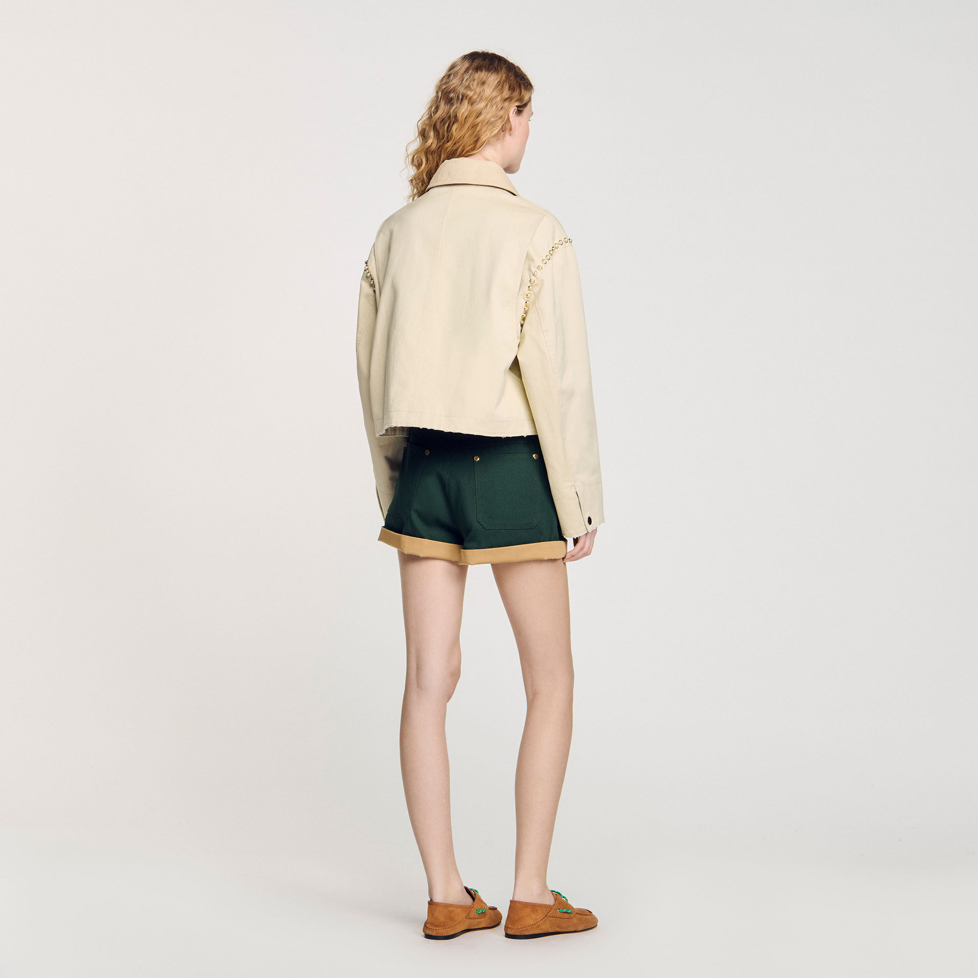 Blouson à détails perlés