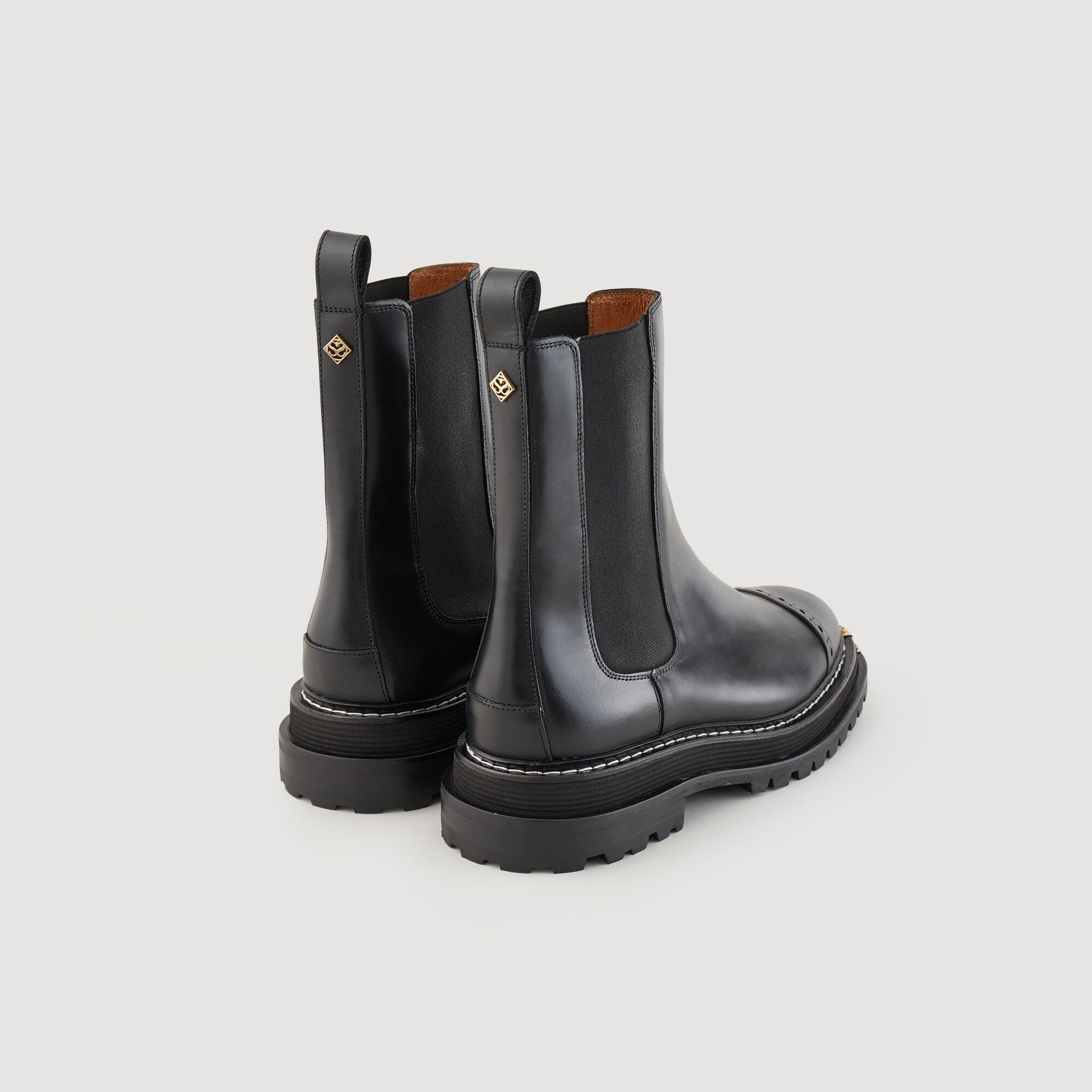 Bottines à semelle crantée