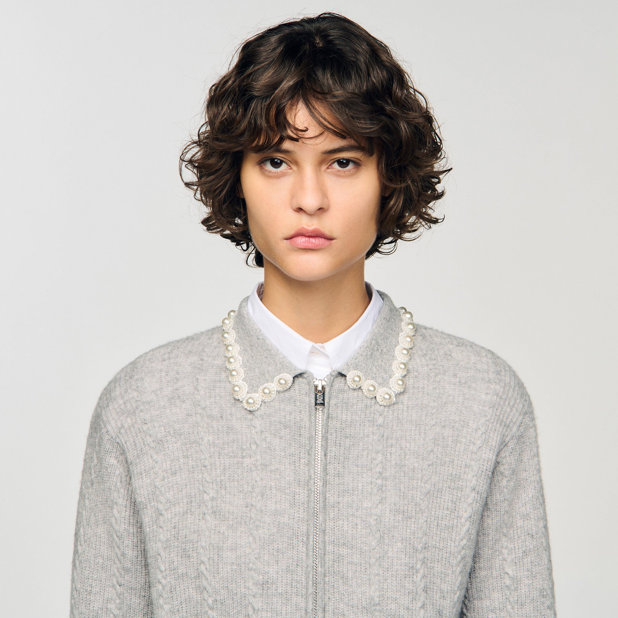 Cardigan zippé à col perlé 