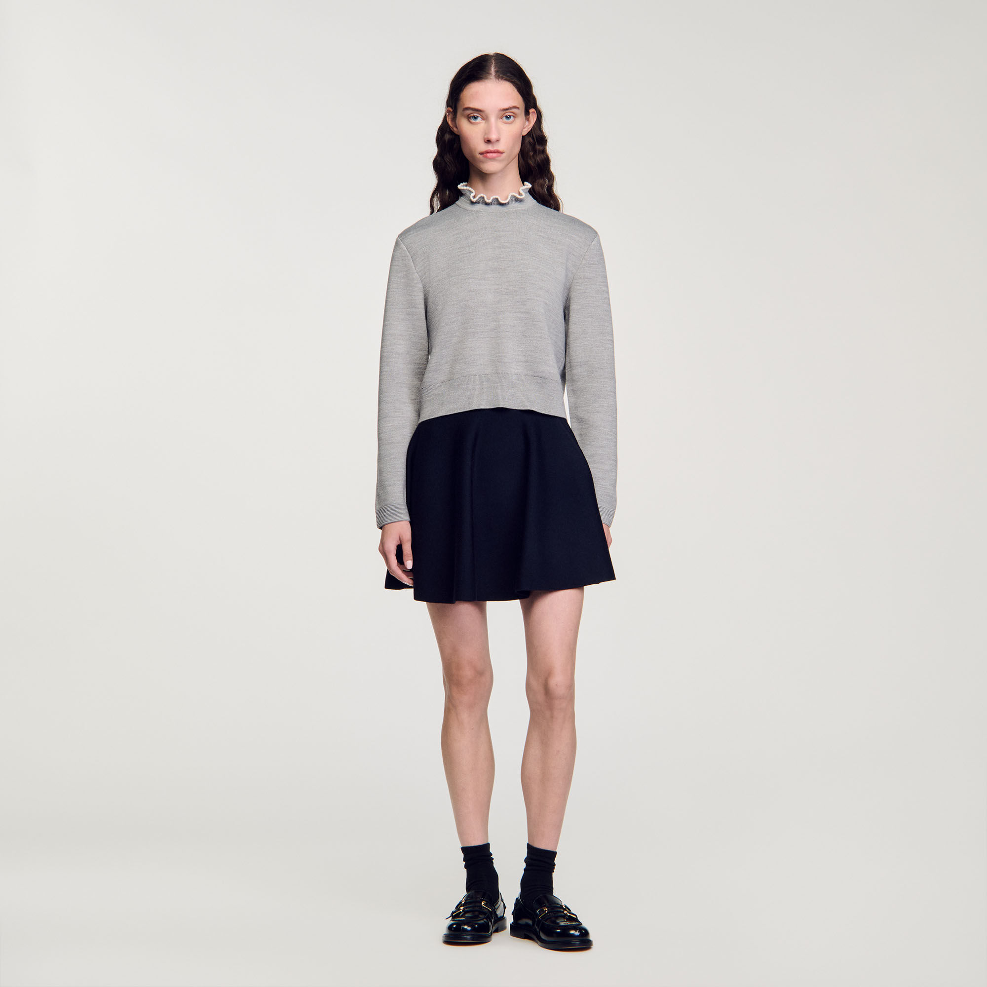 Pull à col volanté