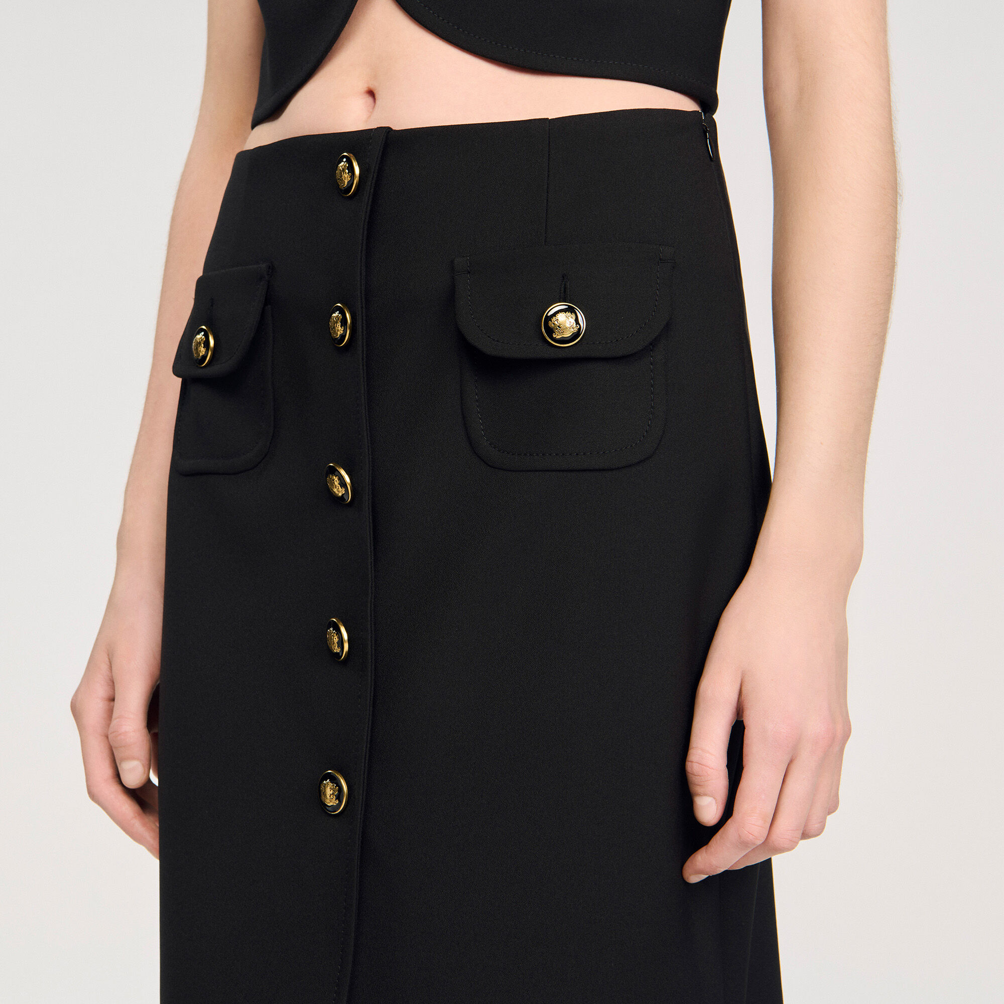Buttoned midi skirt
