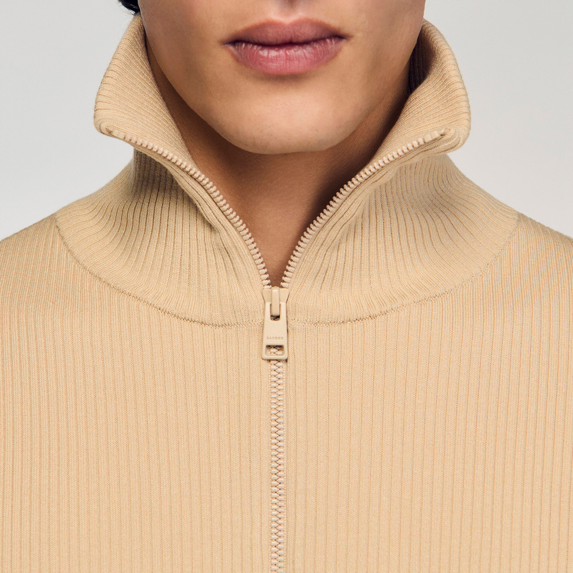 Zip cardigan with standing collar