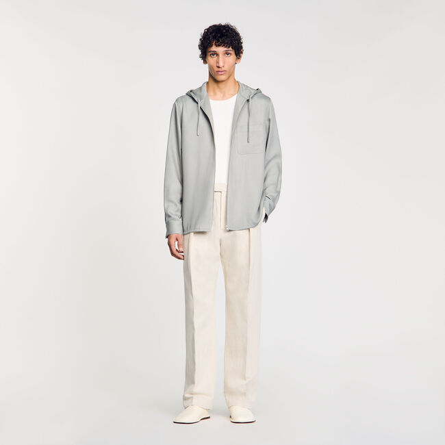 Chemise à capuche