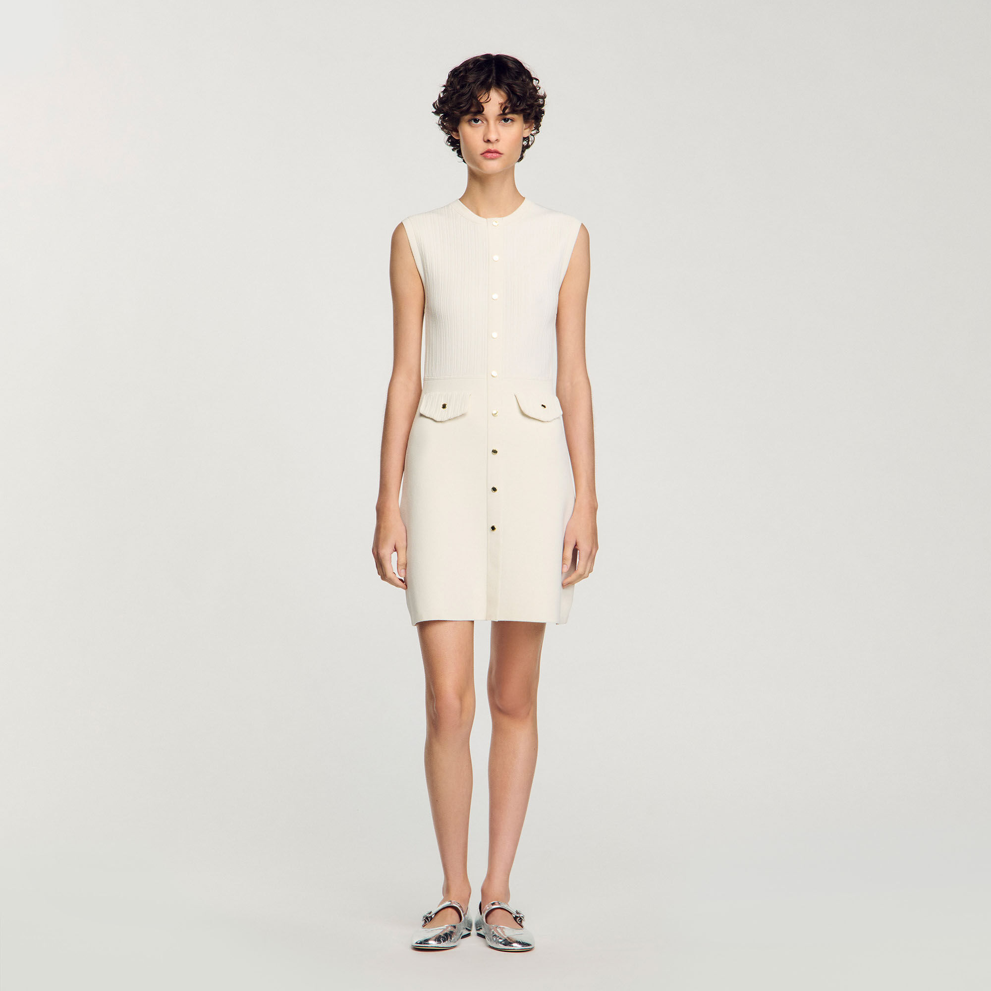 Robe courte en maille côtelée