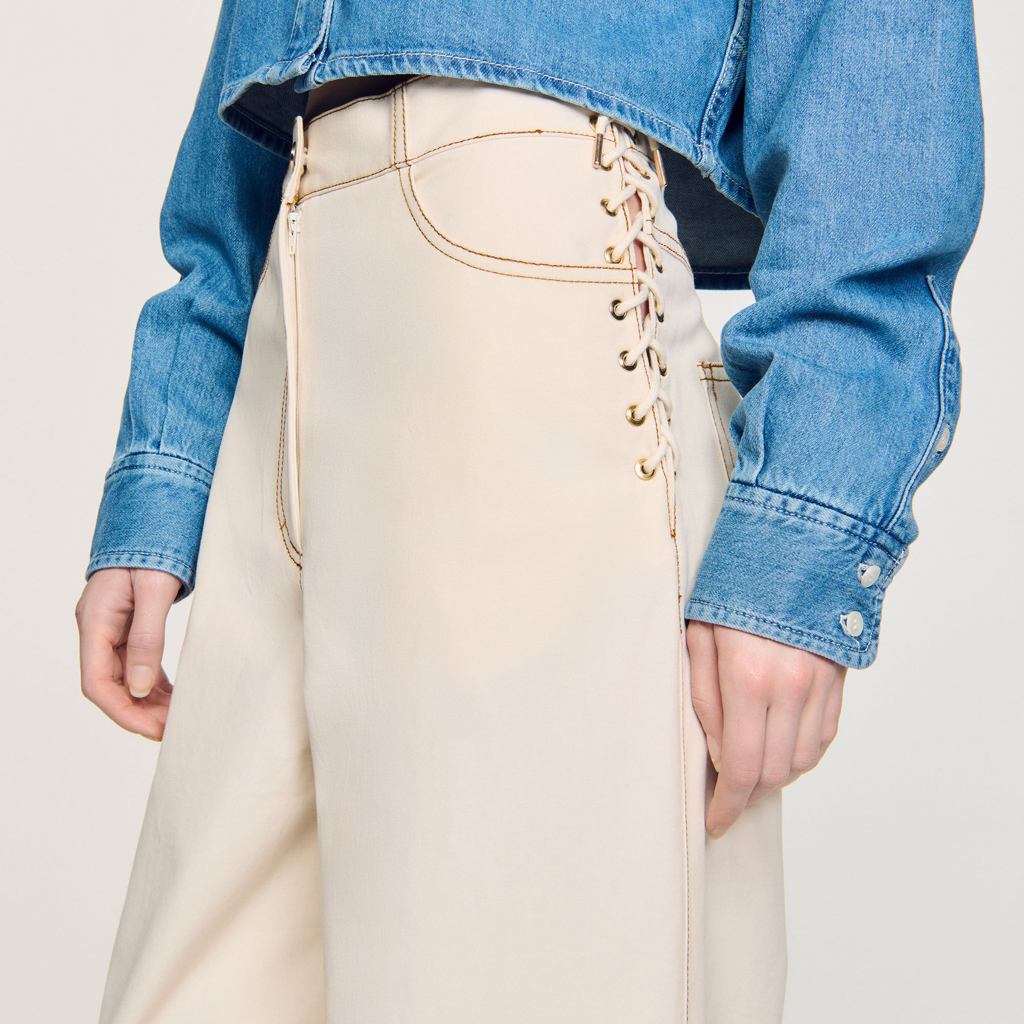 Lace-up jeans