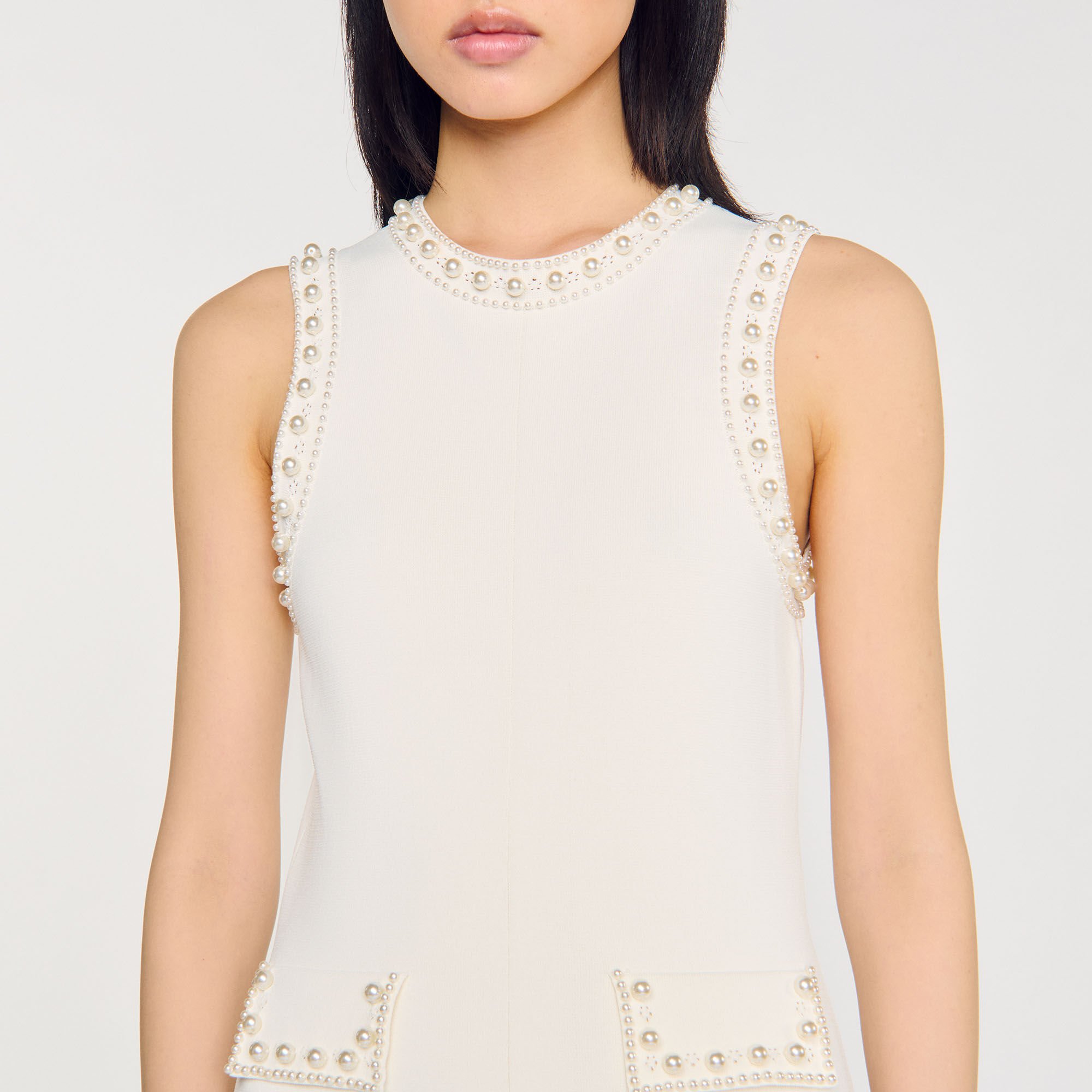 Robe longue en maille perlée