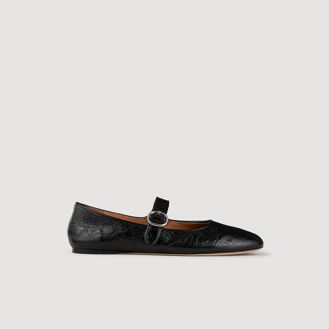 Ballerinas aus Lackleder