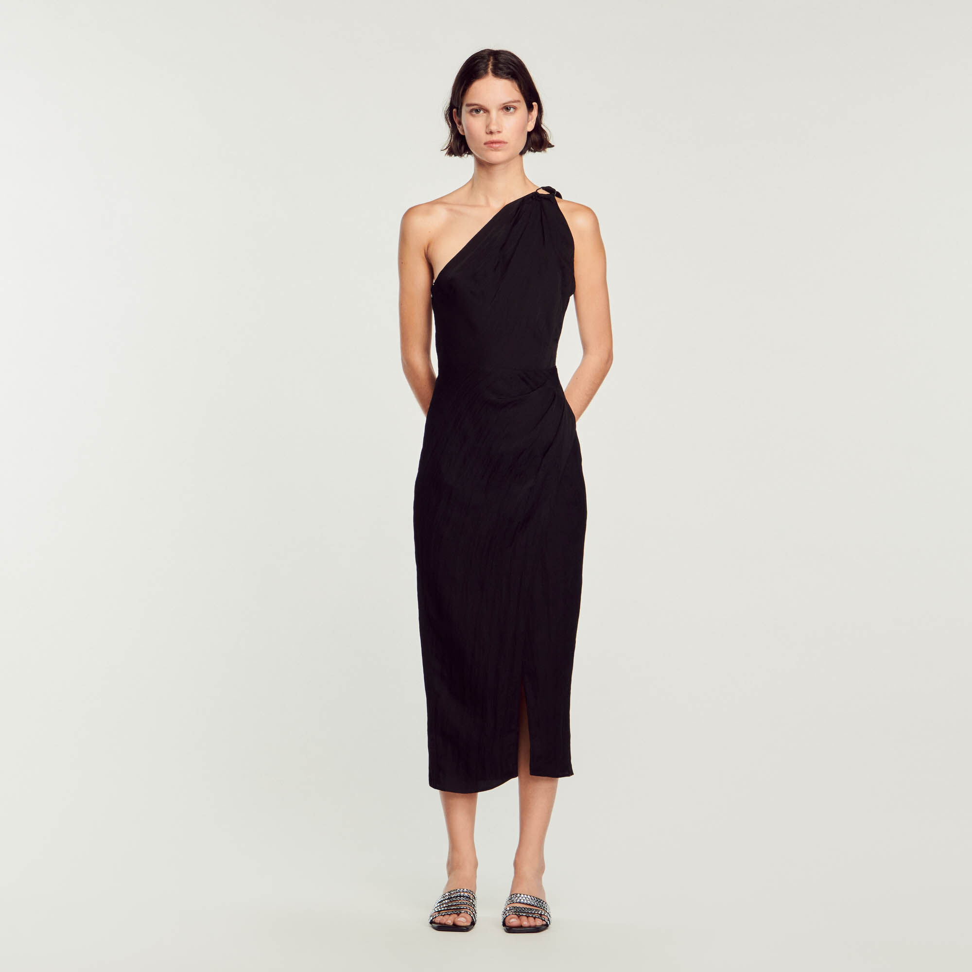 LastChance IE FSelection Robes for Last Chance Discover Sandro